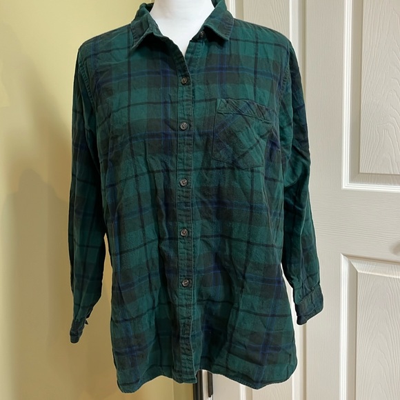 Old Navy Tops - Old Navy, women’s button down blackwatch plaid shirt, size 1x, blue/green